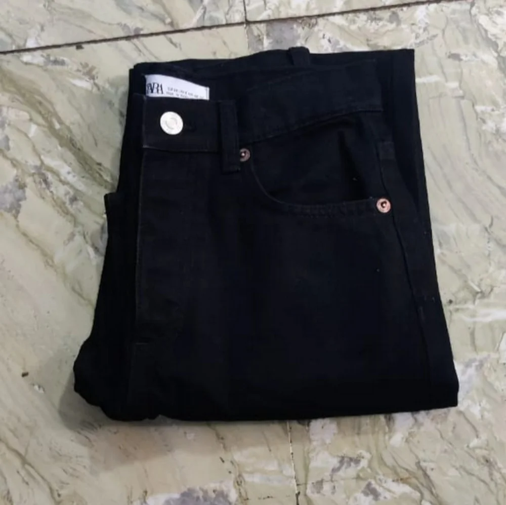 Original ZARA wide leg denim - Picture 1 of 2